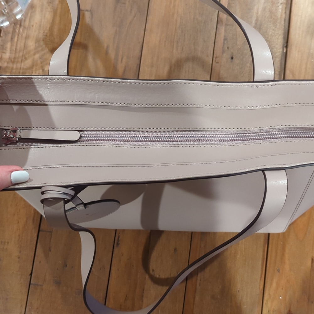 Pocketbook - Picture 5 of 5
